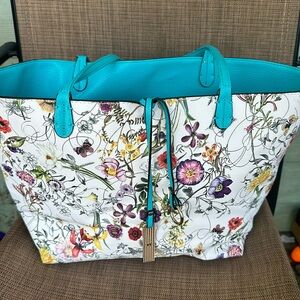 Tropical Garden & Turquoise Reversible Tote with matching crossbody